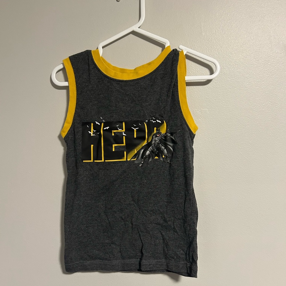 (3/$20) Batman boys 6 grey & yellow tank top